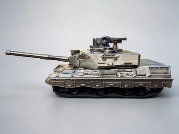 Japanese XL Leopard 1 Battle Tank Table Lighter – 1960s -