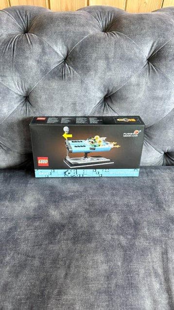 Lego Set - Ideas (CUUSOO) - Lot of 2 Rare GwP | #21345, Kinderen en Baby's, Speelgoed | Duplo en Lego, Nieuw