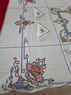 Tafelkleed (7) - 122 cm - 124 cm - tafelkleed en 6