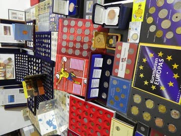 Europa. Collection of coins/banknote/medals/euro inkl. pp