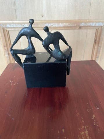 Corry Ammerlaan - sculptuur, Een goed gevoel - 12 cm -, Antiquités & Art, Curiosités & Brocante