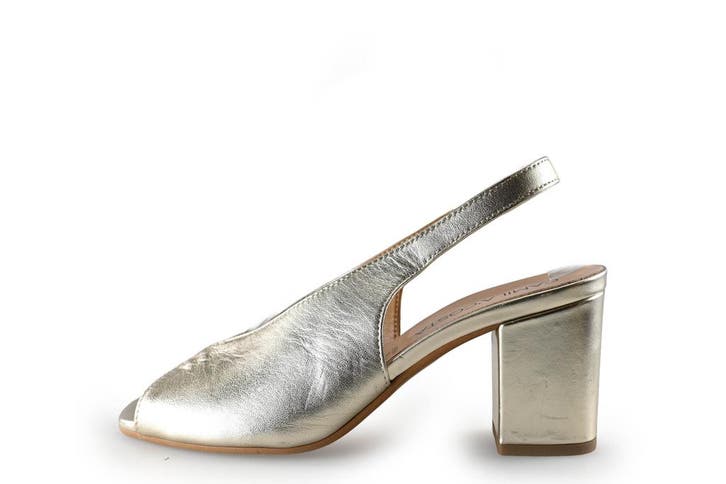 Camilacosta Slingbacks in maat 39 Goud, Kleding | Dames, Schoenen, Overige kleuren, Zo goed als nieuw, Verzenden