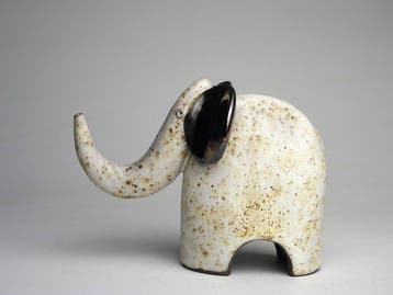 Urszula Despet - Figurine - White Elephant - Céramique, Antiquités & Art