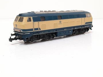 Märklin H0 - 3074 - Treinset (1) - Diesellocomotief BR 216, Hobby & Loisirs créatifs