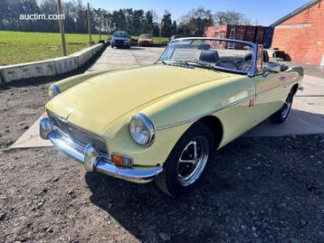 MG B 1975