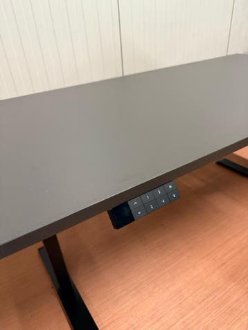 Zit Sta Bureau/Verstelbaar Bureau/Sta Bureau/ Elektrisch, Verzenden, In hoogte verstelbaar, Nieuw