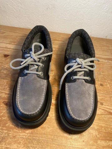 Givenchy - Mocassins - Maat: EU 44, Nieuw