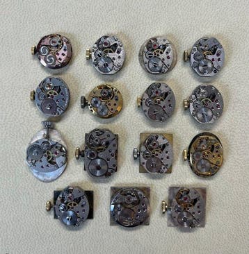 15 mechanische uurwerken - Alpina, Anker, Bergana, Berger,