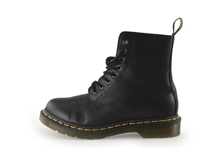 Dr. Martens Veterboots in maat 40 Zwart, Vêtements | Femmes, Chaussures, Envoi