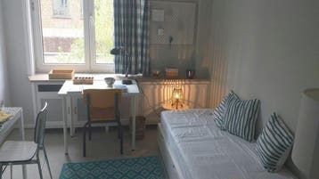 Appartement aan Place de la Petite Suisse, Ixelles