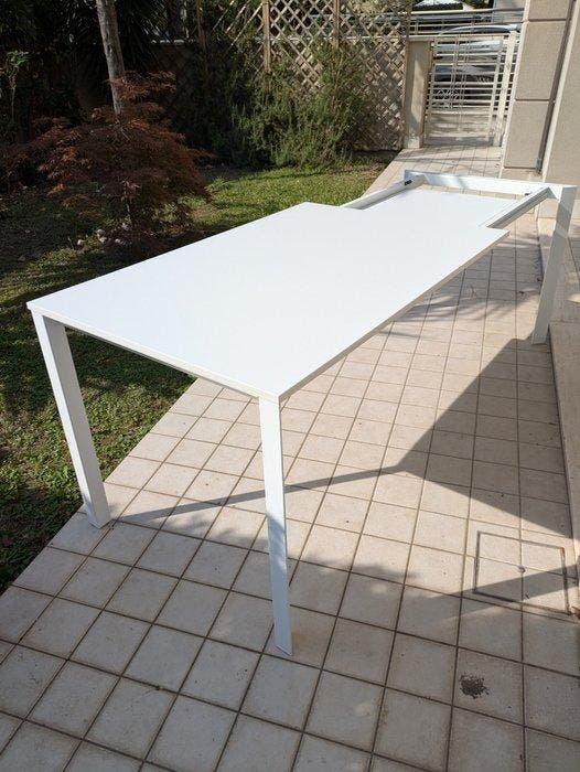 Midj - Table à manger - Composite, Métal blanc, Antiquités & Art, Art | Objets design