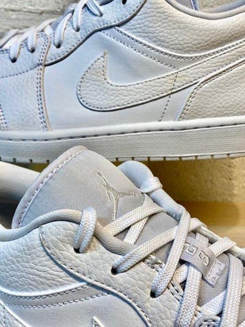 Air Jordan - One Low Triple White P46 - Sneakers - Maat: EU