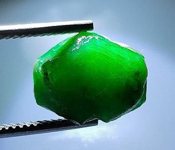 Esmeralda Grande Natuurlijk Onbehandeld - 9,85 cts- 1.97 g