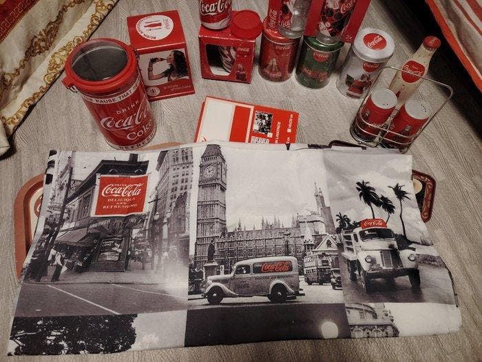 Coca Cola - Figuur - Coca-Cola memorabilia collection (18) -, Antiquités & Art, Antiquités | Jouets