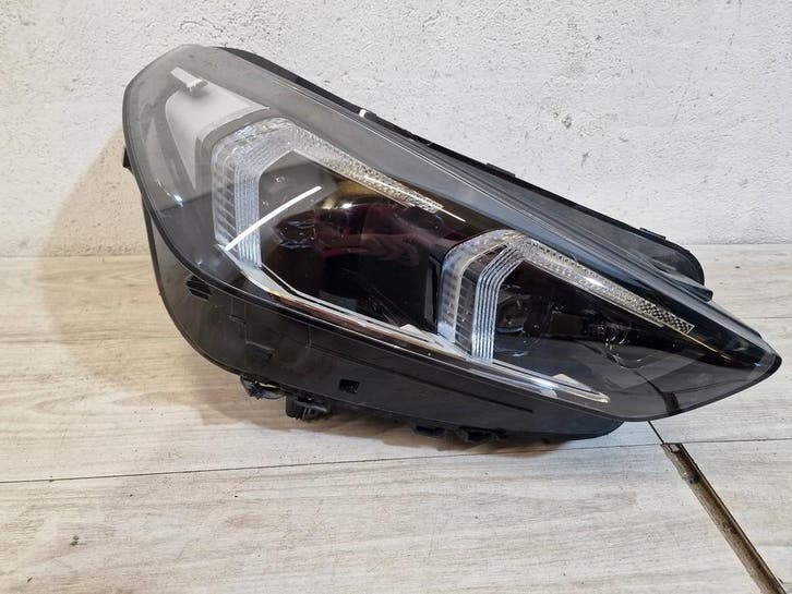 BMW X1 U11 rechter LED koplamp 5A5BD48-02, Auto-onderdelen, Verlichting, Gebruikt, Verzenden