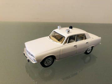 Vanguards 1:43 - Modelauto (10) - Ford, Austin, Morris,, Nieuw