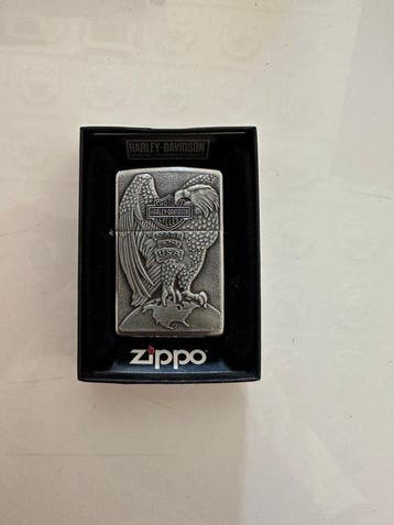 Zippo - Aansteker - IJzer (gegoten/gesmeed), Nieuw