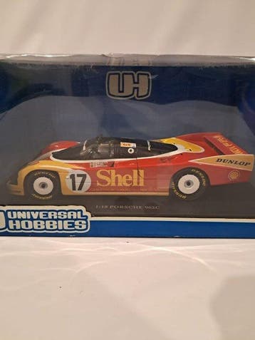 Universal Hobbies 1:18 - Voiture miniature - Porsche 962C