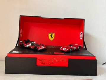 Hot Wheels 1:64 - Modelauto - Ferrari / Set Exclusivo, Nieuw