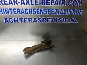 Motorkapsluiting van een Opel Manta A of Opel Ascona A., Auto-onderdelen, Verzenden, Gebruikt, Opel