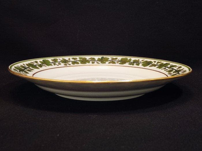 Meissen - Bord - Ø 23,7 cm großer Teller Weinlaub/Voller, Antiek en Kunst, Antiek | Glaswerk en Kristal