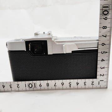 Olympus Pen F + 1.8/38mm | Appareil photo argentique