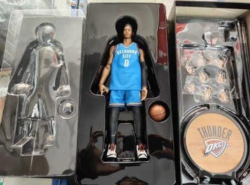 Enterbay - Pop Russell Westbrook Thunder action figure -