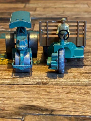 Dinky Toys - Modelauto (2) - Dinky Toys 25P Road Roller &