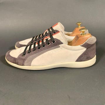 Prada Sneaker Low-top UK 6.5 White/Grey - Sneakers - Taille, Vêtements | Hommes, Chaussures