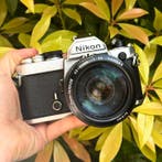 Nikon FM chrome + Zoom-Nikkor 3,5/43–86mm | Appareil photo, Audio, Tv en Foto, Fotocamera's Analoog, Nieuw