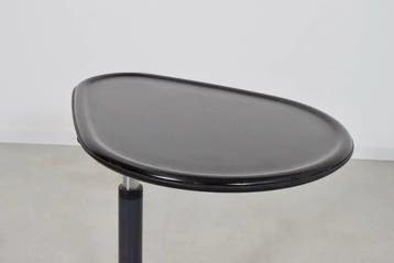 Cassina - Toshiyuki Kita - Salontafel - Kicktafel - Plastic