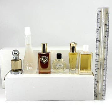 Themacollectie - Vintage vrouwelijke parfumminiaturen - Yves