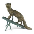 sculptuur, Stone Marten on Branch - 55 cm - Brons