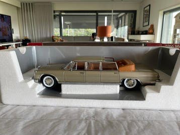 Sunstar 1:18 - Voiture miniature - Mercedes-Benz 600 (1966)