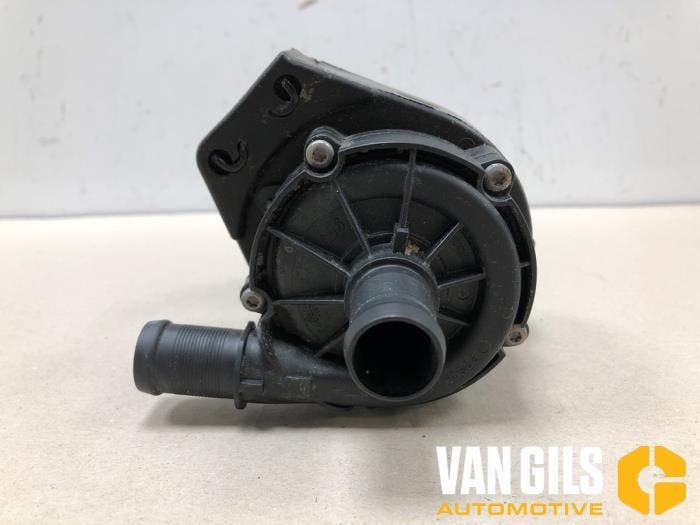 Extra waterpomp Nissan Juke O321877, Auto-onderdelen, Airco en Verwarming