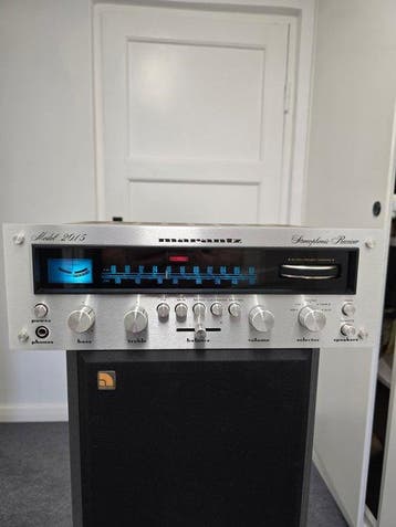 Marantz - Modeljaar 2015 Solid state stereo receiver