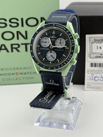 Omega x Swatch - MoonSwatch - Mission on Earth - Sans prix, Bijoux, Sacs & Beauté