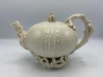 Belleek Pottery - Theepot - Echinus - Porselein