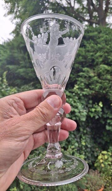 Wijnglas - Goblet 20.2 cm - Glas - Puttis & Floraal c1735, Antiek en Kunst