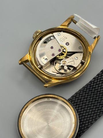Junghans - Trilastic - 17 Jewels – Cal. J93/1 - Zonder, Nieuw