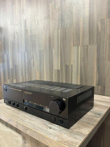 JVC - AX-330 Dynamic Super-A Solid state geïntegreerde