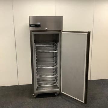 Witech Vrieskast 1-deurs 2/1GN PK-F0710,  700 LTR C-label