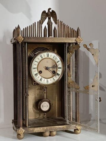 Horloge - Junghans - Laiton, Bois, plexiglas - 1900-1910