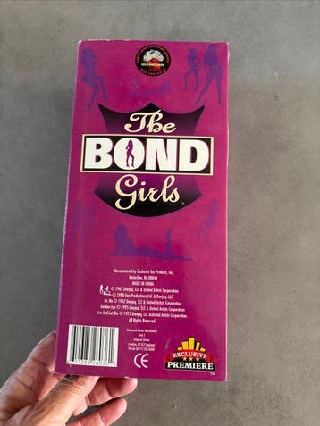 James Bond 007: Live And Let Die, Solitaire, Nieuw