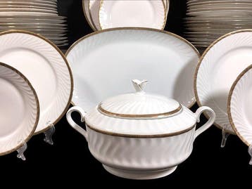 Bareuther Bavaria - Service de table (50) - Porcelaine, Antiek en Kunst