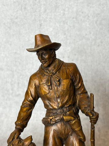 sculptuur, Jager met hond 22.5 cm - 22.5 cm - Brons, Antiek en Kunst