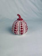 Yayoi Kusama (XX), after - sculptuur, Dots Obsession, Antiek en Kunst