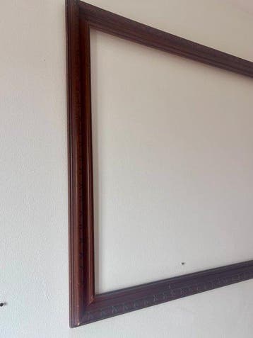 Lijst - Walnoot - Grote handgesneden houten