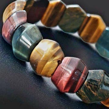 Elegante armband met veelkleurig tijgeroog. Echte
