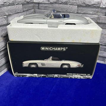 Minichamps 1:18 - Modelauto - Minichamps 1:18 Mercedes-Benz, Nieuw